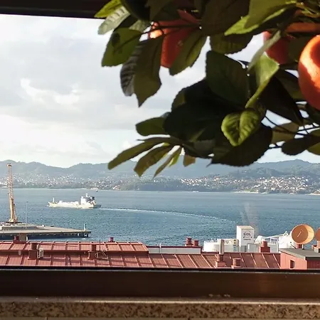 Juli & Ria De * Comarca de Vigo